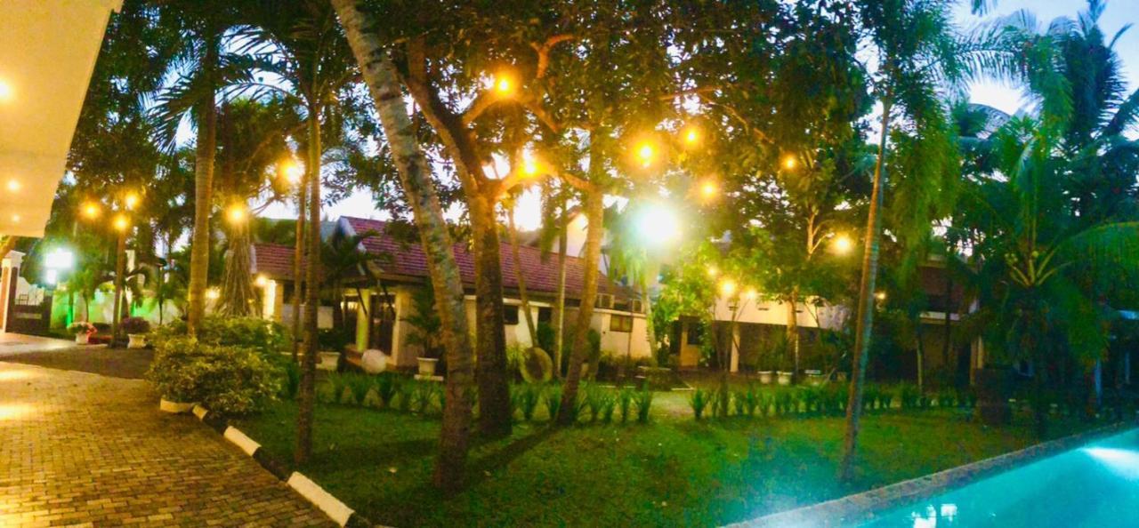 Tamarind Moon Hostel Dikwella Exterior foto